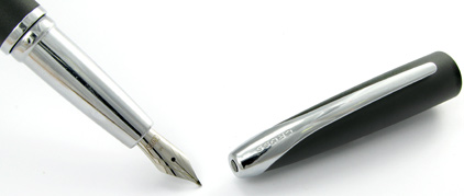 Stylo plume Basalt ATX de Cross - photo.