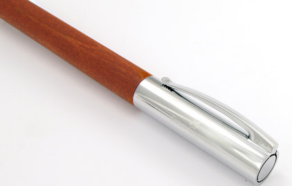 Le roller Ambition Bois de poirier de Faber-Castell - photo.