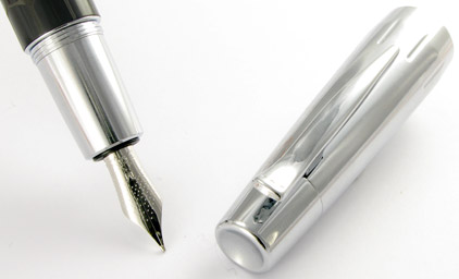 Le stylo plume E-Motion R�sine type croco de Faber-Castell - photo 3