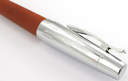 Le roller E-Motion Bois de poirier Automne et chrome de Faber-Castell - photo.