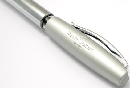 Le roller Basic M�tal chrom� de Faber-Castell - photo 2