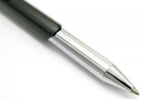 Le stylo bille Newton noir de Rotring