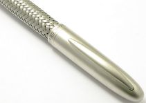 Le roller P�3110 Acier tress� de Porsche Design