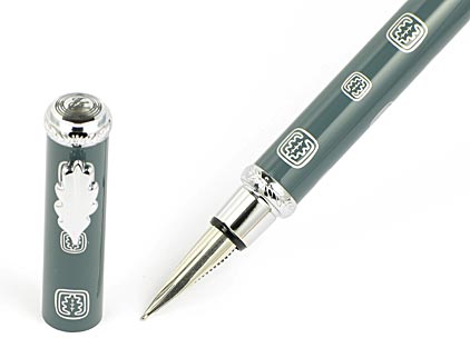 Stylo plume Logo de � In�s de la Fressange � - photo 3