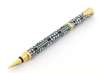 Stylo plume noir blanc S�maphore � Ines de la Fressange � - photo.