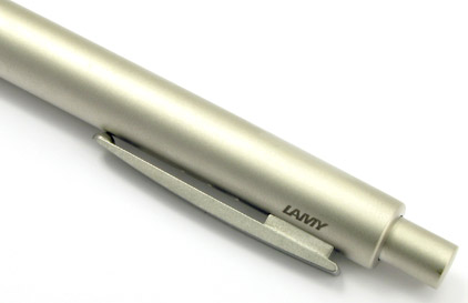 Stylo bille Accent Palladium Bleu de Lamy - photo.