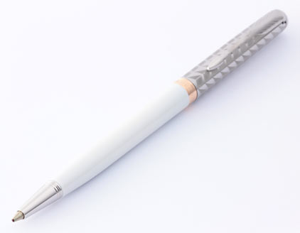 Stylo bille Sonnet Metal and Pearl Slim attributs palladi�s de Parker - photo.