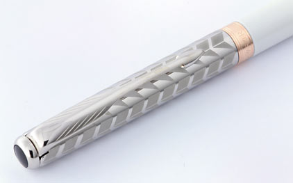 Stylo bille Sonnet Metal and Pearl Slim attributs palladi�s de Parker - photo 2