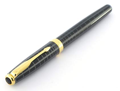 Stylo plume Sonnet laqu� gris intense attributs plaqu�s or de Parker - photo 3