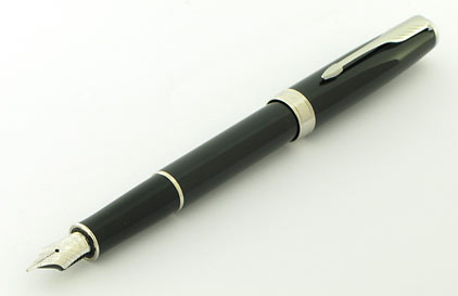 Stylo plume Sonnet laqu� noir intense attributs chrom�s de Parker - photo.
