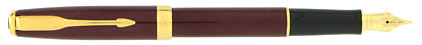 Stylo plume Sonnet laqu� rouge intense attributs plaqu�s or de Parker