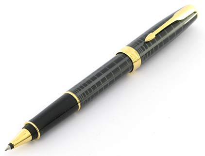 Roller Sonnet laqu� gris intense attributs plaqu�s or de Parker - photo.