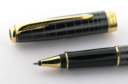 Roller Sonnet laqu� gris intense attributs plaqu�s or de Parker - photo 4