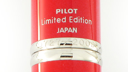 Stylo plume Capless �dition limit�e rouge de Pilot - photo 4