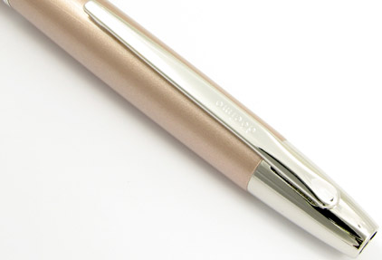 Stylo plume D�cimo Rose Saumon Rhodium de Pilot - photo 2