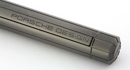 Stylo bille graphite P'3125 de Porsche Design - photo 2