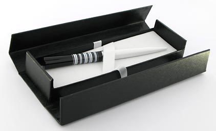 Stylo plume Noa Noir Blanc de Stypen - photo 6