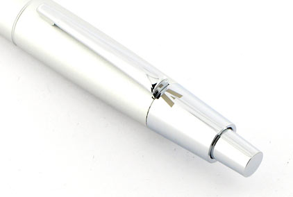 Stylo bille Club chrom� de Vuarnet - photo 2