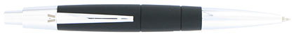 Stylo bille Club noir attributs chrom�s de Vuarnet, cliquez pour plus de d�tails sur ce stylo...