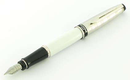 Stylo plume Expert Deluxe Blanc de Waterman - photo.