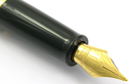 Stylo plume H�misph�re acier satin� attributs dor�s de Waterman - photo 3